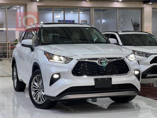 Toyota Highlander 2022 for sale in Iraq - Erbil